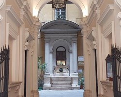 Roma - Via Genova (Monti/Centro Storico)